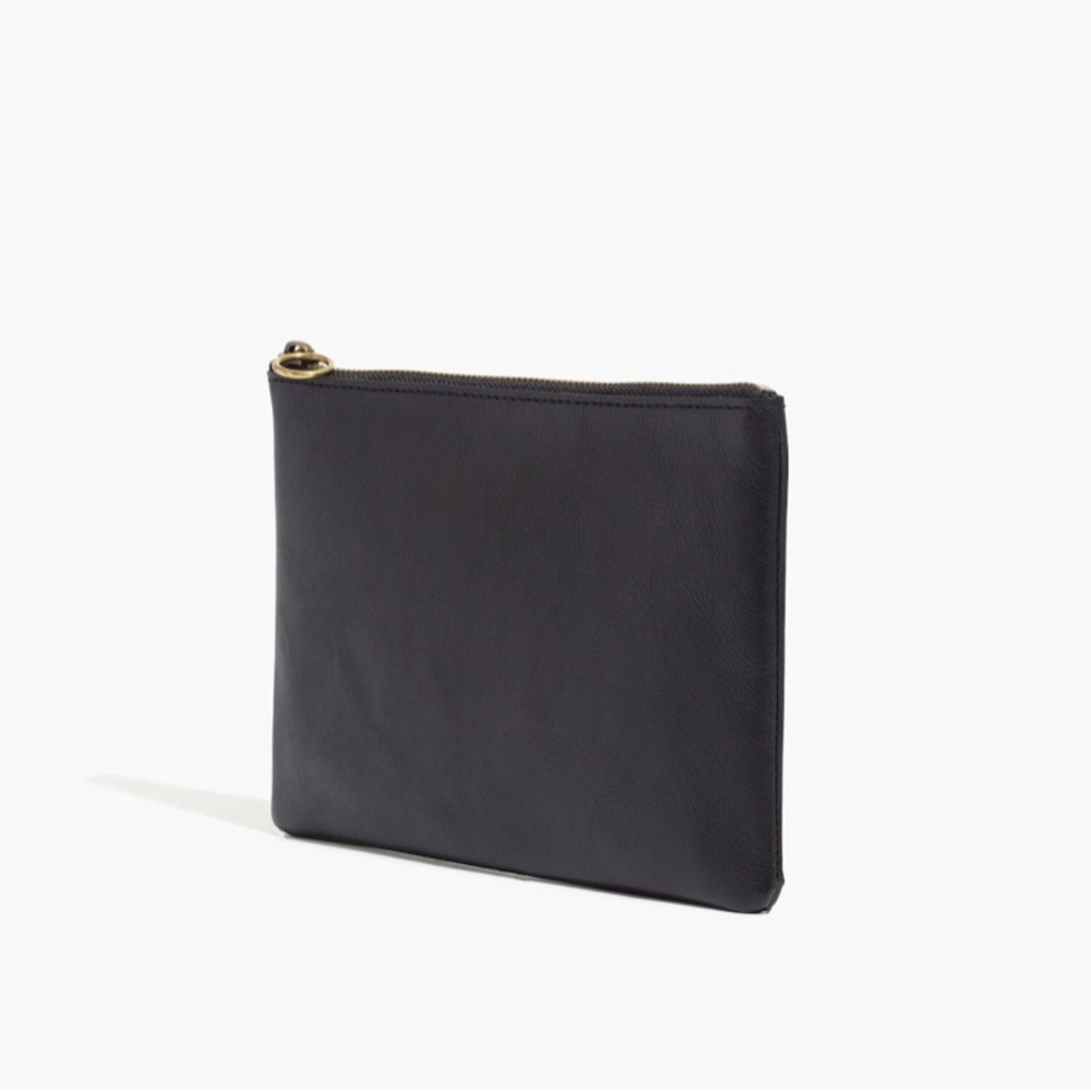 NWOT Madewell The Pouch Clutch in Black Leather